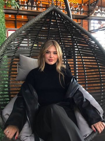 Алина